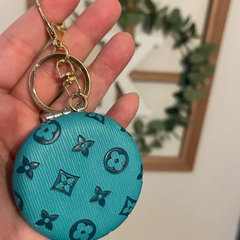 New High quality Fashion Mirror keychain - Picture 5 of 7